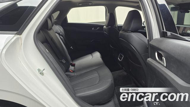 Kia K5 (III) 2.0 Prestige 2024 — фото 11