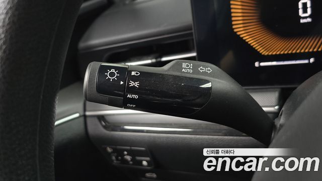 Kia K5 (III) 2.0 Prestige 2024 — фото 28