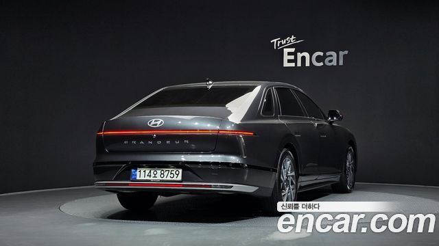 Hyundai Grandeur Hybrid (GN7) Exclusive 2023 — фото 4