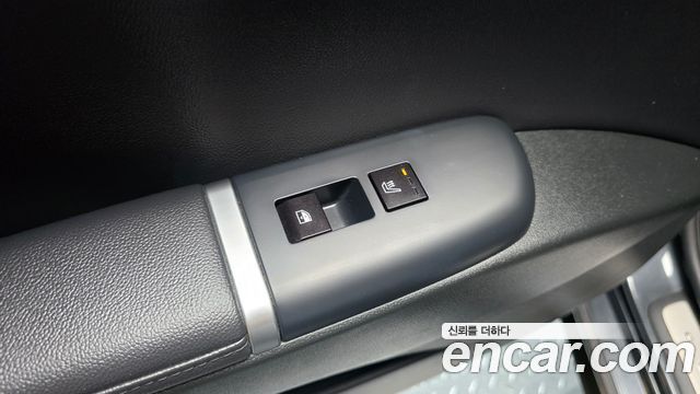 Hyundai Grandeur Hybrid (GN7) Exclusive 2023 — фото 18