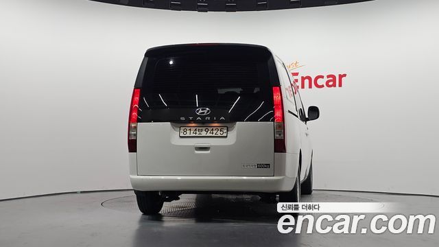 Hyundai Staria Cargo 5-Seater Smart 2023 — фото 4