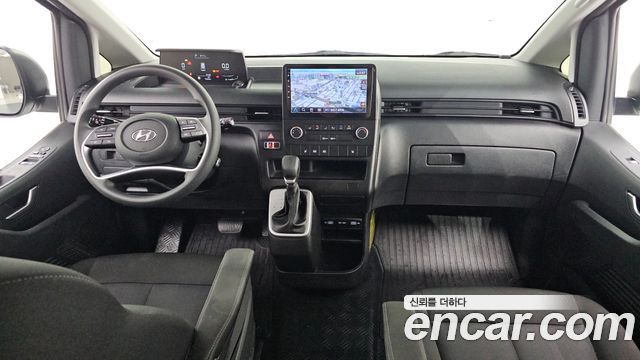 Hyundai Staria Cargo 5-Seater Smart 2023 — фото 7
