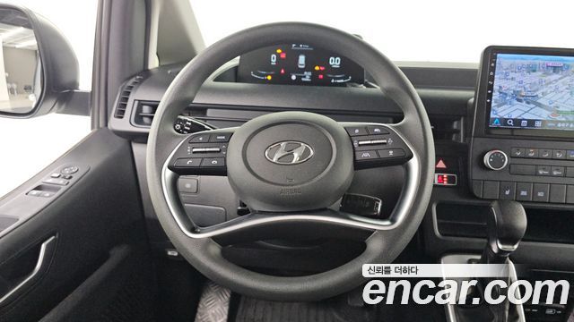 Hyundai Staria Cargo 5-Seater Smart 2023 — фото 11