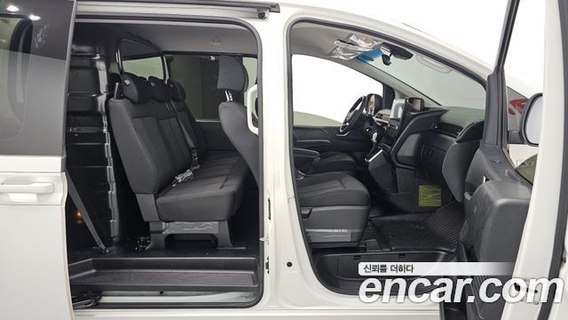 Hyundai Staria Cargo 5-Seater Smart 2023 — фото 19