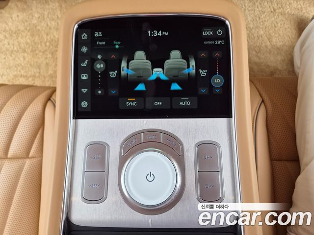 Genesis G90 (RS4) Gasoline 3.5 Turbo AWD 2023 — фото 17