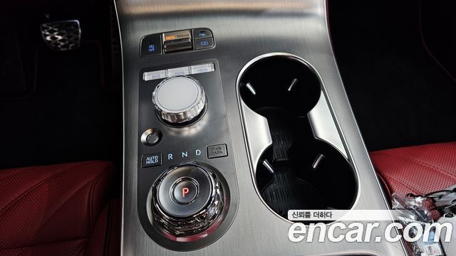 Genesis GV70 3.5T Gasoline AWD 2025 — фото 9