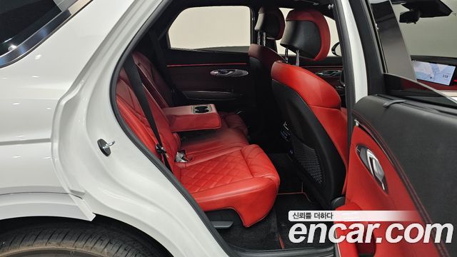 Genesis GV70 3.5T Gasoline AWD 2025 — фото 11