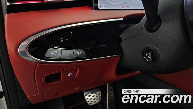 Genesis GV70 3.5T Gasoline AWD 2025 — фото 29