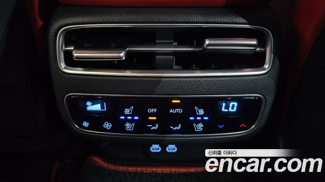 Genesis GV70 3.5T Gasoline AWD 2025 — фото 42