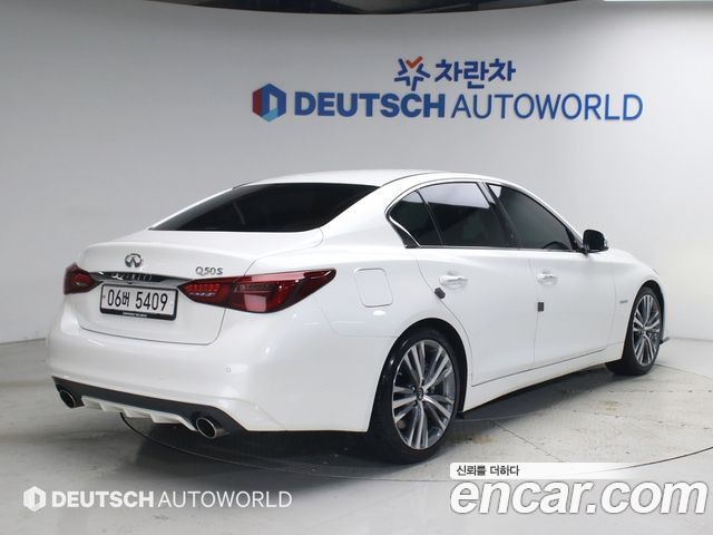 Infiniti Q50 3.5 Blue Sport Sensory 2018 — фото 2
