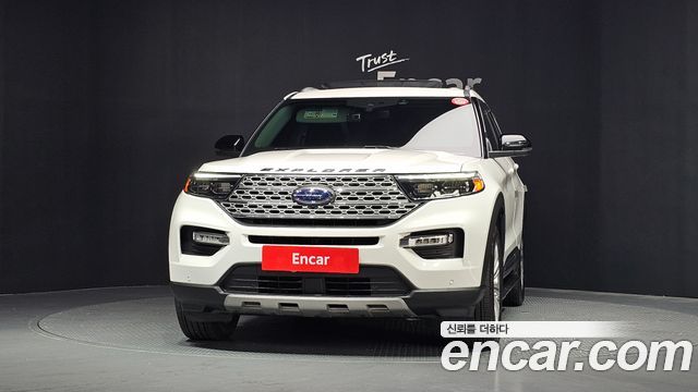 Ford Explorer (VI) 3.3 Hybrid 2022 — фото 3