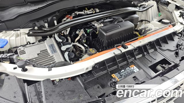 Ford Explorer (VI) 3.3 Hybrid 2022 — фото 6