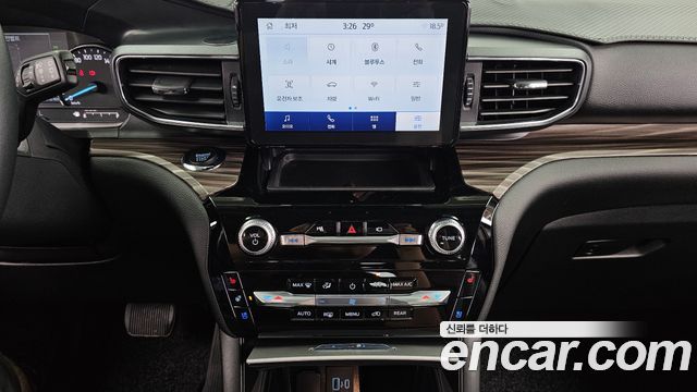 Ford Explorer (VI) 3.3 Hybrid 2022 — фото 14