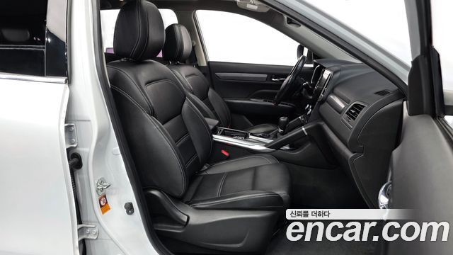 Renault Korea QM6 2.0 LPe LE 2WD 2020 — фото 32