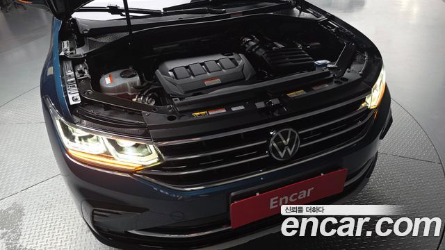 Volkswagen Tiguan (II) 2.0 TDI Prestige 2023 — фото 6