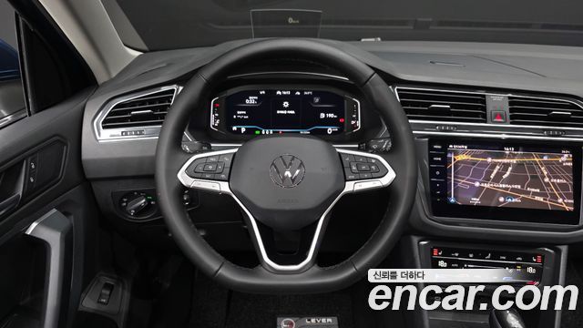 Volkswagen Tiguan (II) 2.0 TDI Prestige 2023 — фото 18
