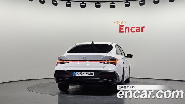 Hyundai Avante Hybrid (CN7) Inspiration 2025 — фото 4