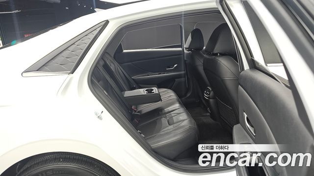Hyundai Avante Hybrid (CN7) Inspiration 2025 — фото 11