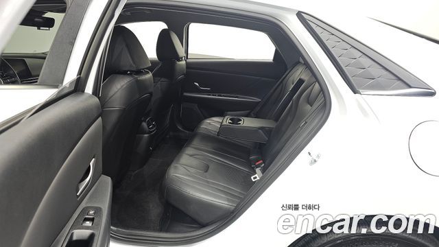 Hyundai Avante Hybrid (CN7) Inspiration 2025 — фото 12