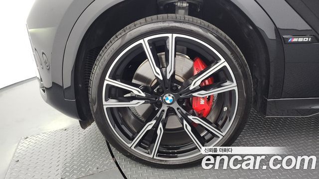 BMW X6 (G06) M60i 2024 — фото 5