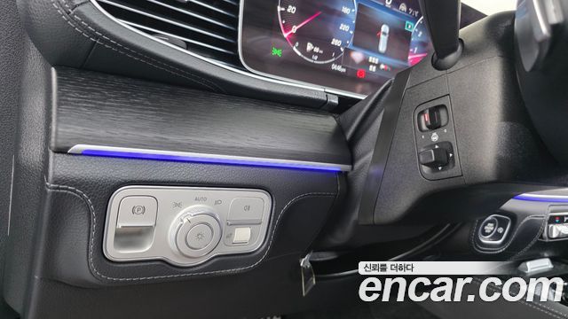 Mercedes-Benz GLS-Class (X167) GLS580 4MATIC 2024 — фото 28
