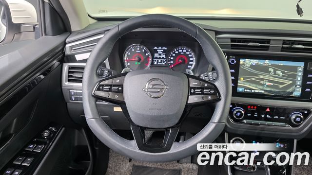 KG Mobility (SsangYong) Beautiful Korando Gasoline 1.5 2WD C5 Plus 2021 — фото 13