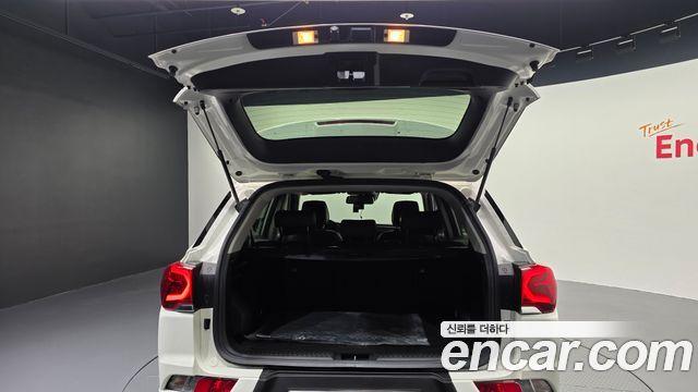 KG Mobility (SsangYong) Beautiful Korando Gasoline 1.5 2WD C5 Plus 2021 — фото 20