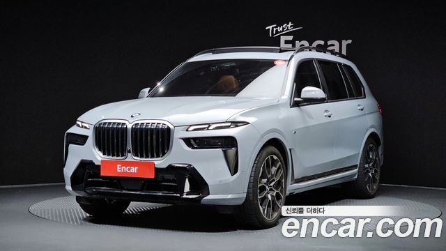 BMW X7 (G07) xDrive 40i M Sport 7STR 2024 — фото 1