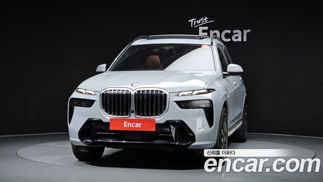 BMW X7 (G07) xDrive 40i M Sport 7STR 2024 — фото 3