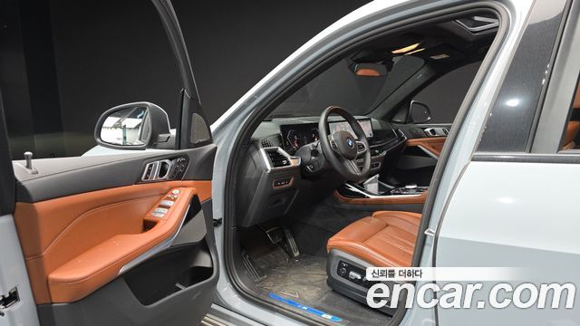 BMW X7 (G07) xDrive 40i M Sport 7STR 2024 — фото 10