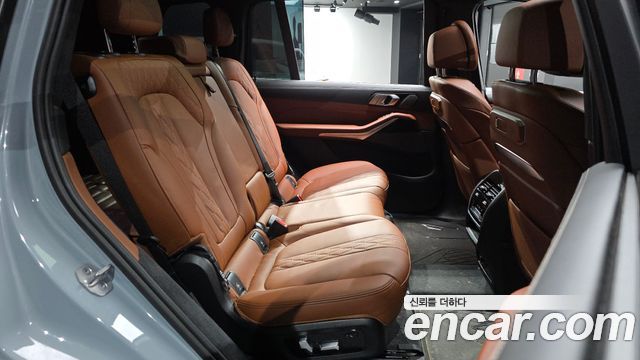 BMW X7 (G07) xDrive 40i M Sport 7STR 2024 — фото 11