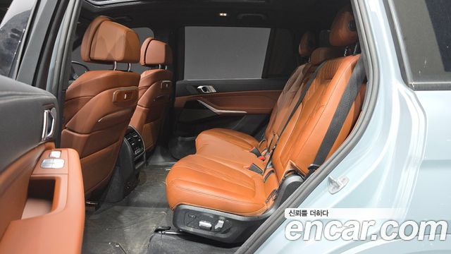 BMW X7 (G07) xDrive 40i M Sport 7STR 2024 — фото 12