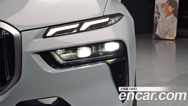 BMW X7 (G07) xDrive 40i M Sport 7STR 2024 — фото 22