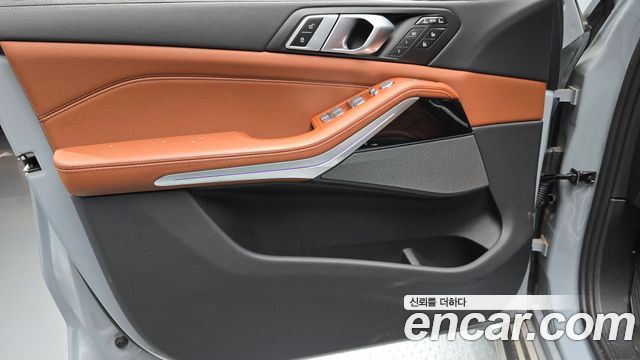 BMW X7 (G07) xDrive 40i M Sport 7STR 2024 — фото 24