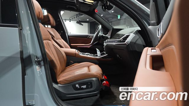 BMW X7 (G07) xDrive 40i M Sport 7STR 2024 — фото 26