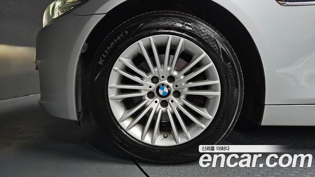 BMW 5 Series (F10) 520d xDrive 2015 — фото 5