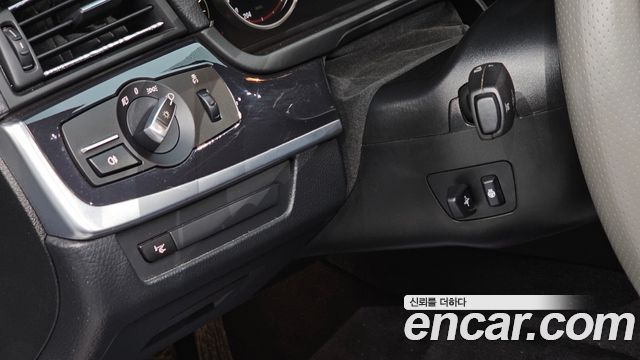 BMW 5 Series (F10) 520d xDrive 2015 — фото 13
