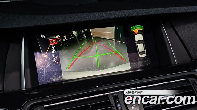 BMW 5 Series (F10) 520d xDrive 2015 — фото 15