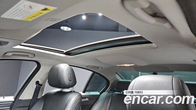 BMW 5 Series (F10) 520d xDrive 2015 — фото 16