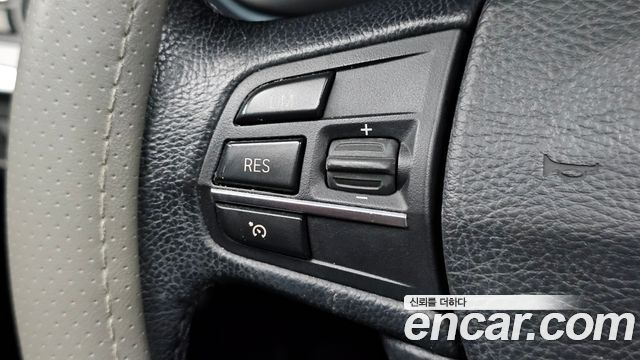 BMW 5 Series (F10) 520d xDrive 2015 — фото 18