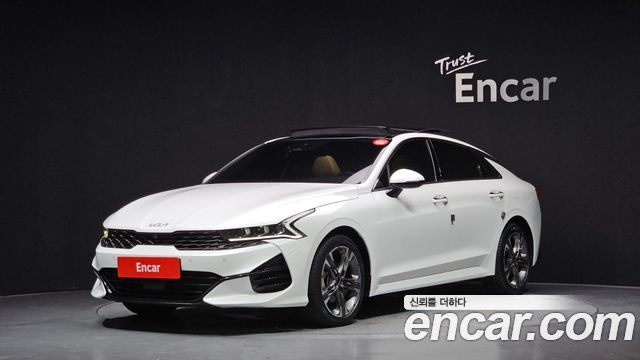 Kia K5 (III) 2.0 Noblesse 2023 — фото 1