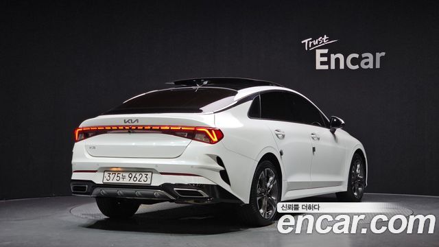 Kia K5 (III) 2.0 Noblesse 2023 — фото 2