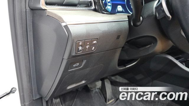 Kia K5 (III) 2.0 Noblesse 2023 — фото 19