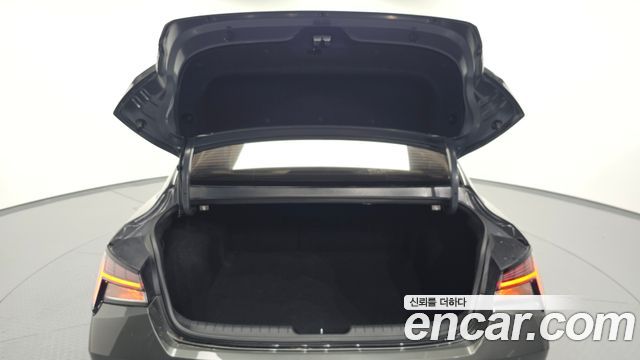 Hyundai Avante (CN7) 1.6 Inspiration 2023 — фото 20