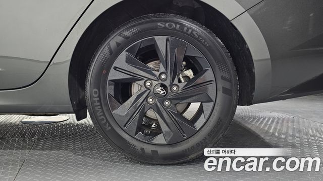 Hyundai Avante (CN7) 1.6 Inspiration 2023 — фото 21