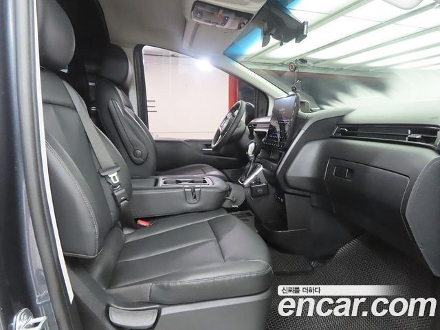 Hyundai Staria L3.5 Cargo 3-Seater Modern 2025 — фото 6
