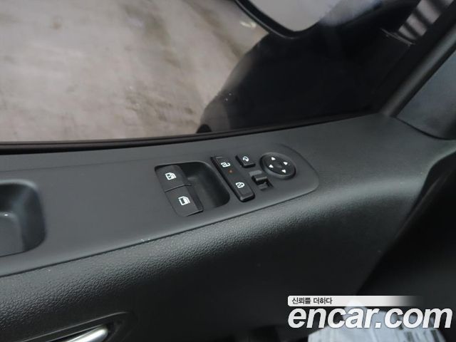 Hyundai Staria L3.5 Cargo 3-Seater Modern 2025 — фото 15