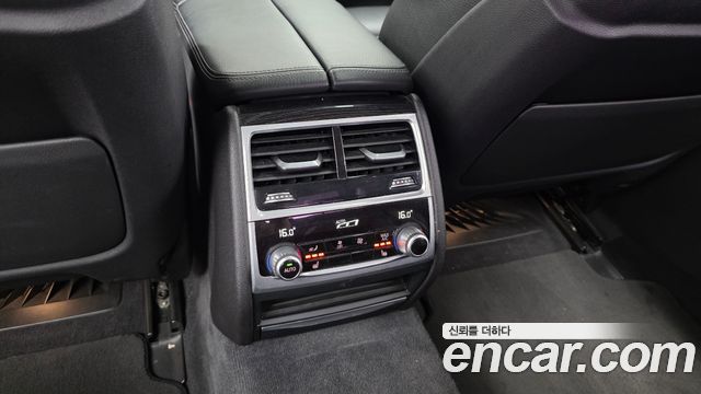 BMW 7 Series (G11) 730Ld xDrive 2018 — фото 19