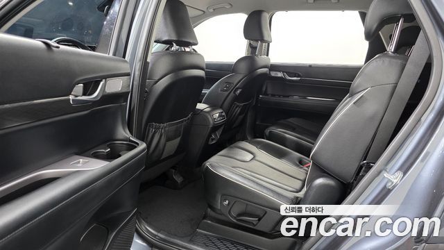 Hyundai Palisade Diesel 2.2 2WD Prestige 2021 — фото 12