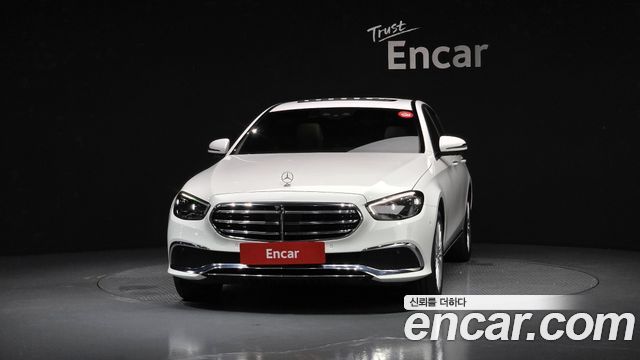 Mercedes-Benz E-Class (W213) E220d 4MATIC Exclusive 2022 — фото 3